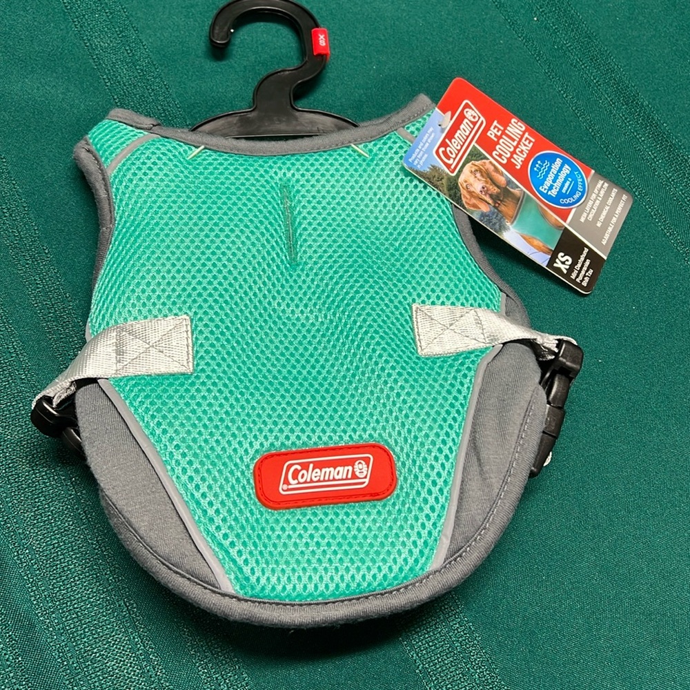 Coleman Pet cooling jacket
